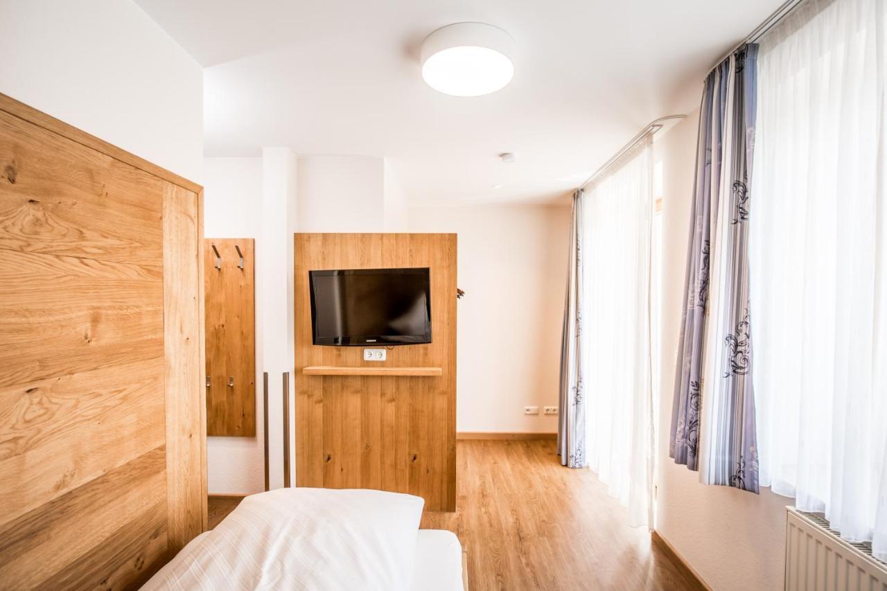 Hotel Zur Rose Eglofs エクステリア 写真